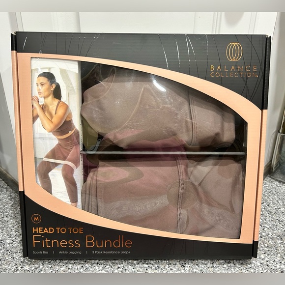 Balance Collection Fitness Bundle Size Medium - Picture 1 of 8